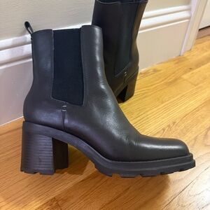 Black Crown Vintage Heeled Boots